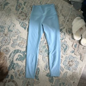 Alo blue capris